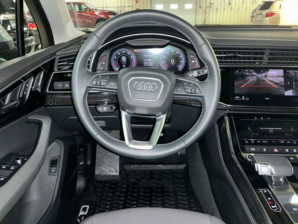 Used 2025 Audi Q7 3.0T Premium Plus w/ Premium Plus Package image 18