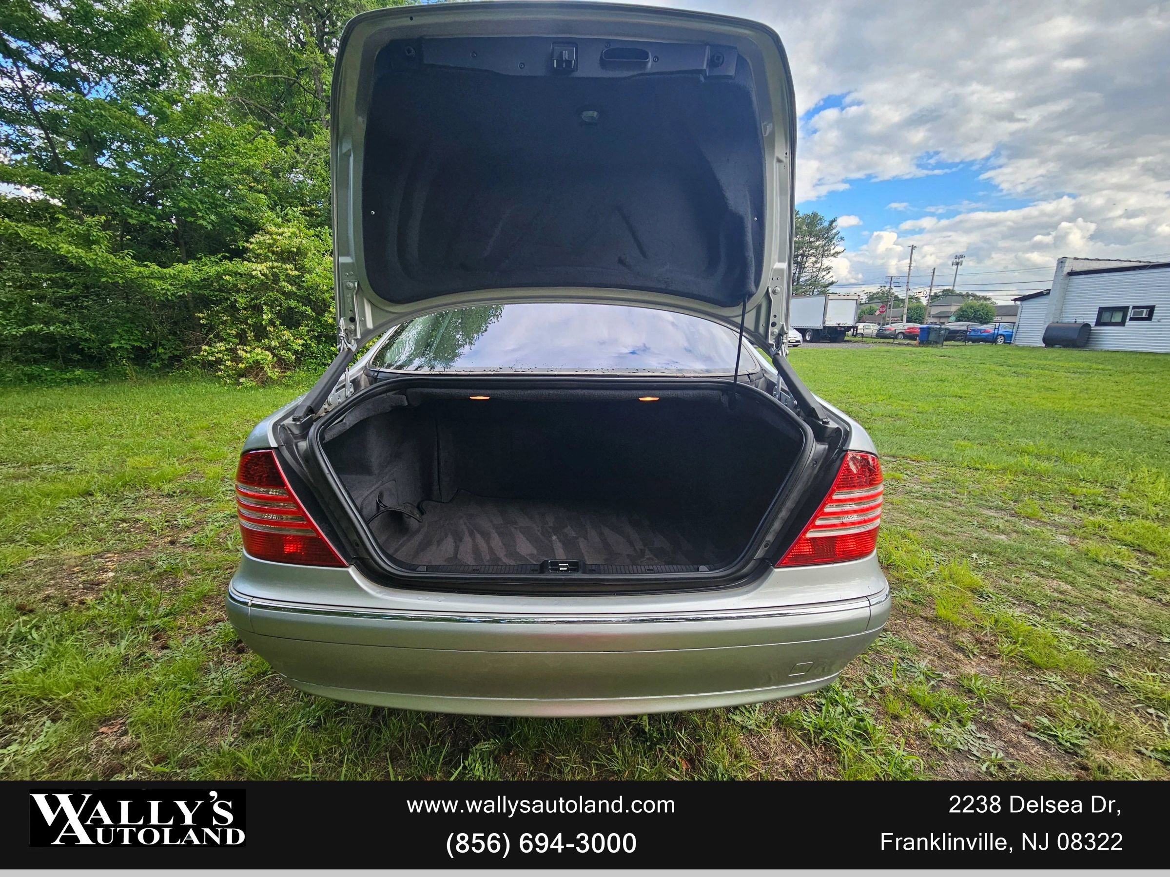 Used 2004 Mercedes-Benz S 500 4MATIC image 8