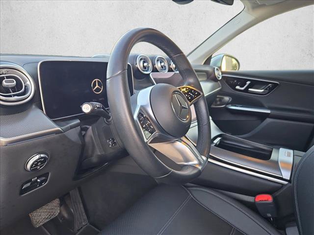 Used 2023 Mercedes-Benz GLC 300 4MATIC image 9