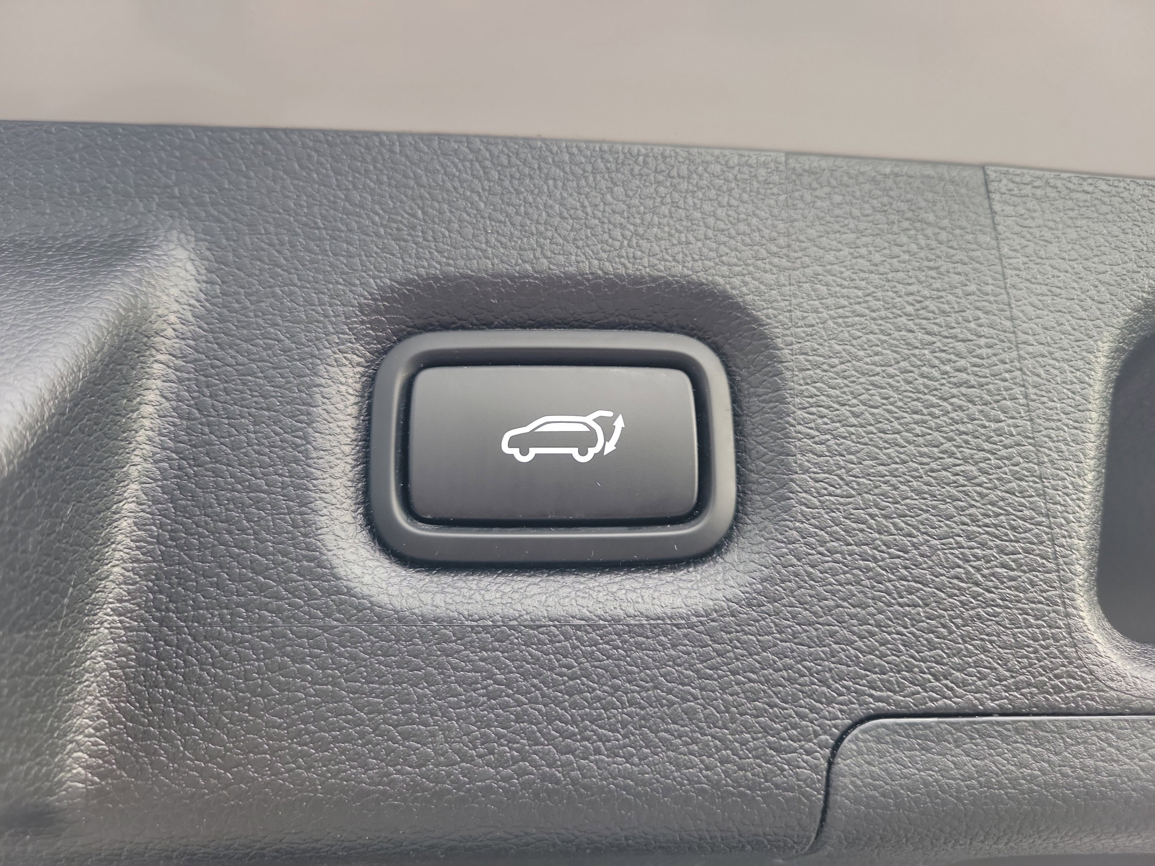 Used 2023 Hyundai Santa Fe XRT image 15