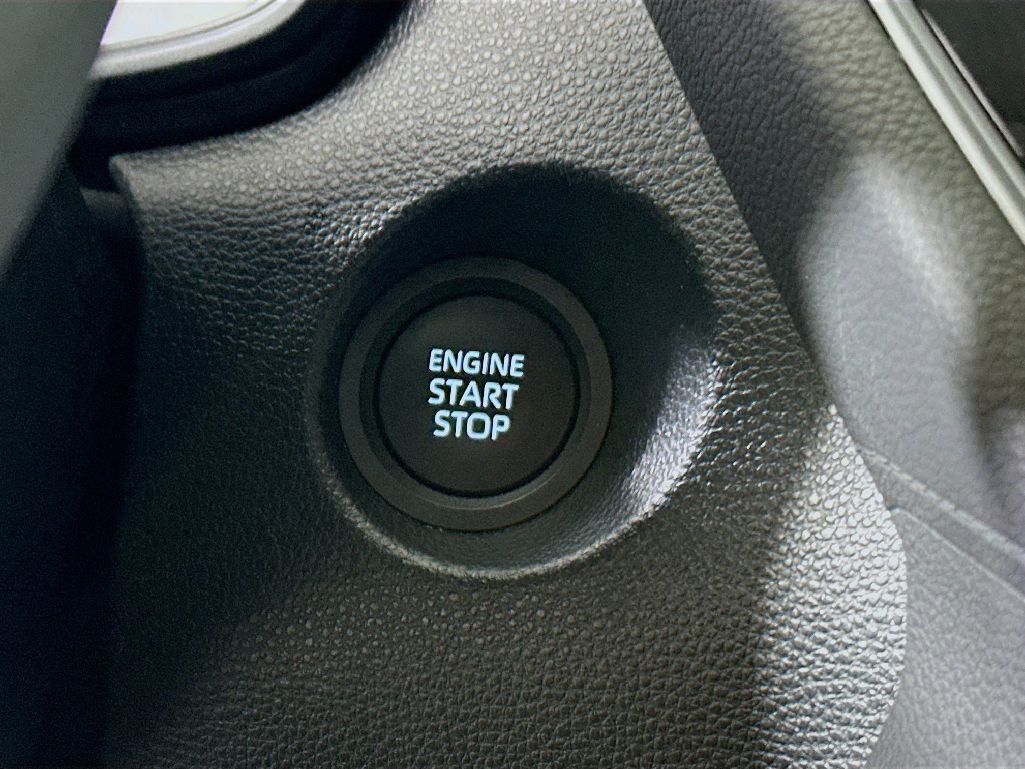 Used 2024 Toyota Corolla Cross LE w/ Moonroof Package image 20