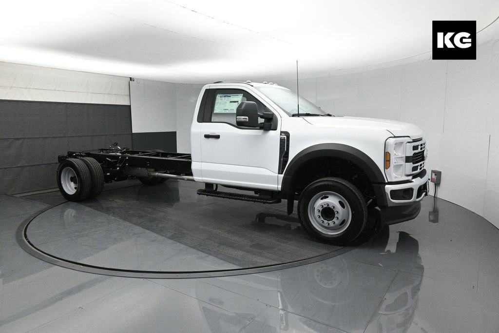 New 2025 Ford F550 4x4 Regular Cab Super Duty