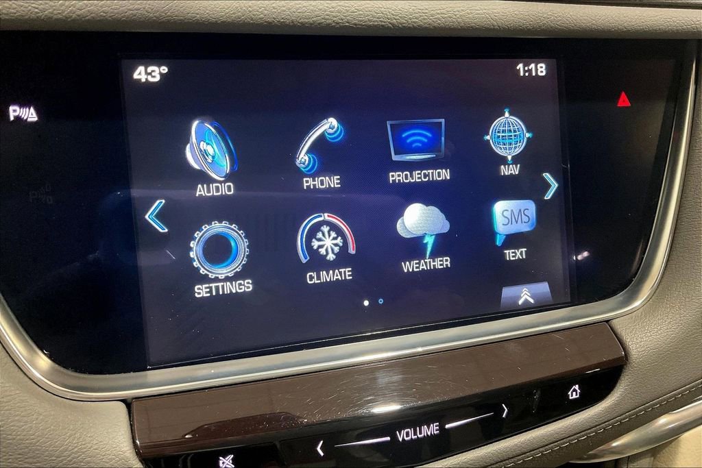 Used 2017 Cadillac XT5 Luxury w/ Driver Awareness Package image 31