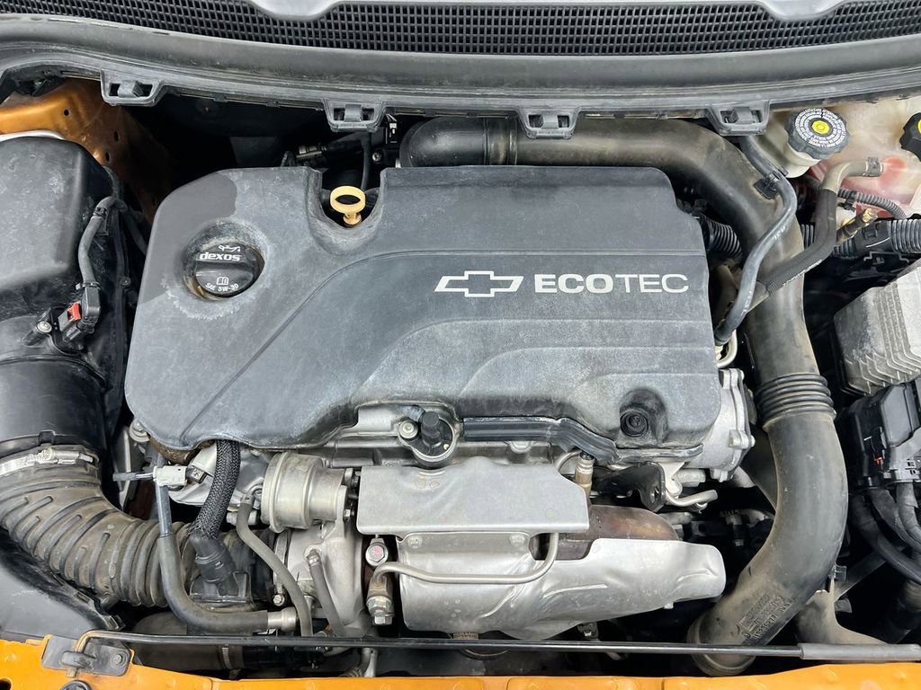 Used 2017 Chevrolet Cruze Premier FWD image 26