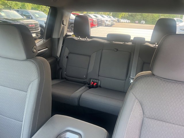 New 2026 GMC Sierra 1500 Elevation image 13