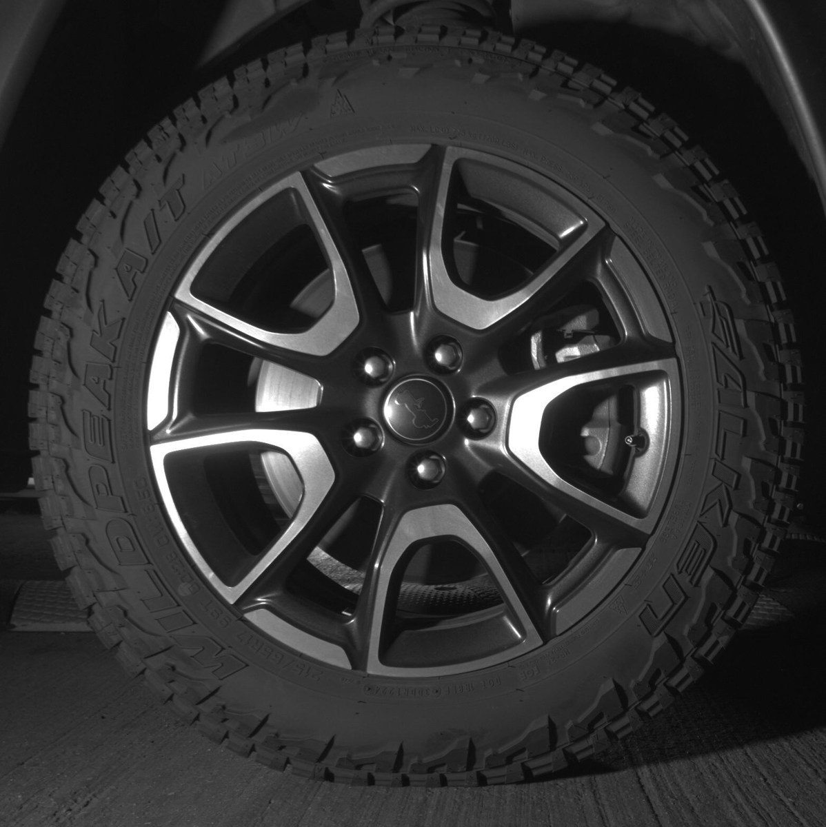 Used 2025 Jeep Compass Trailhawk w/ Trailer Tow Group image 10