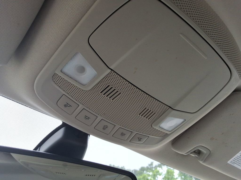 Used 2020 Ford Fusion SE w/ Equipment Group 151A FWD image 35