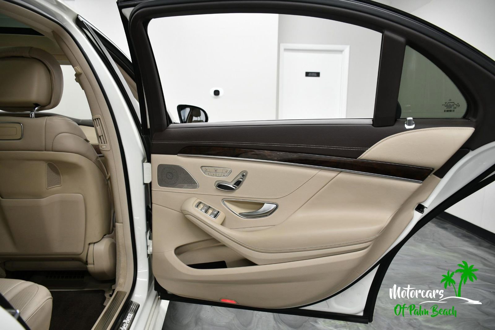 Used 2019 Mercedes-Benz S 560 Sedan image 64