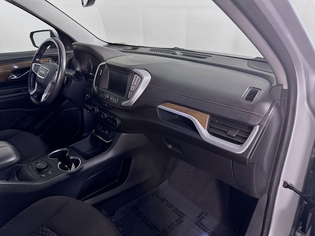Used 2020 GMC Terrain SLE w/ Driver Convenience Package image 35