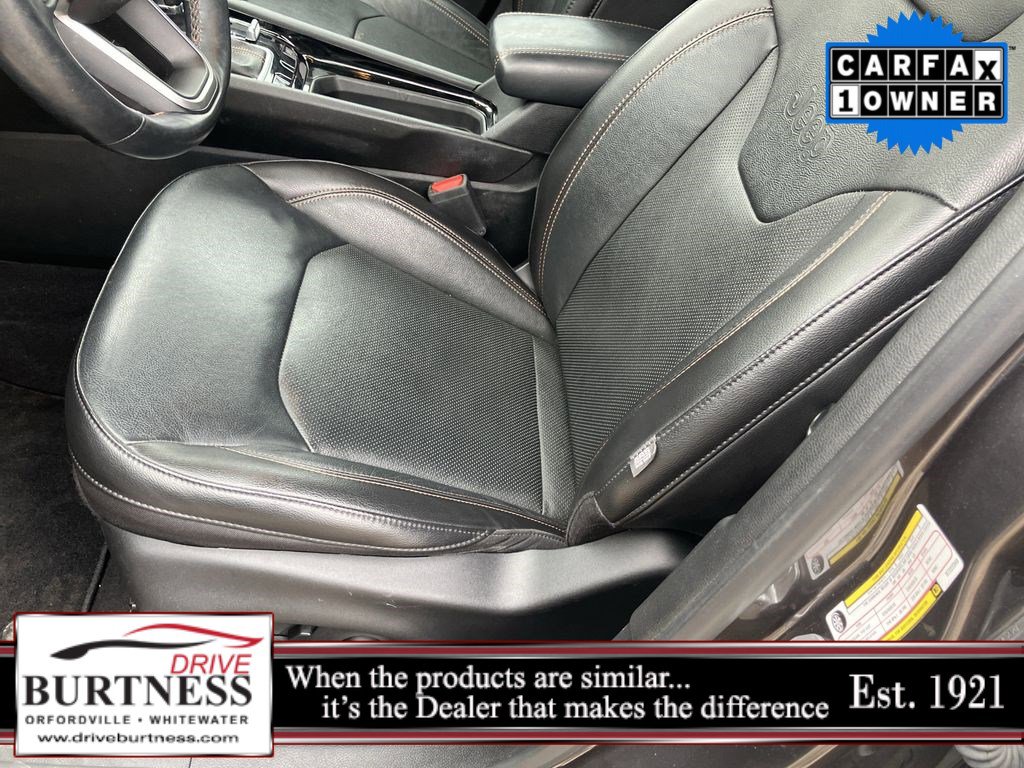 Used 2022 Jeep Compass Limited image 27