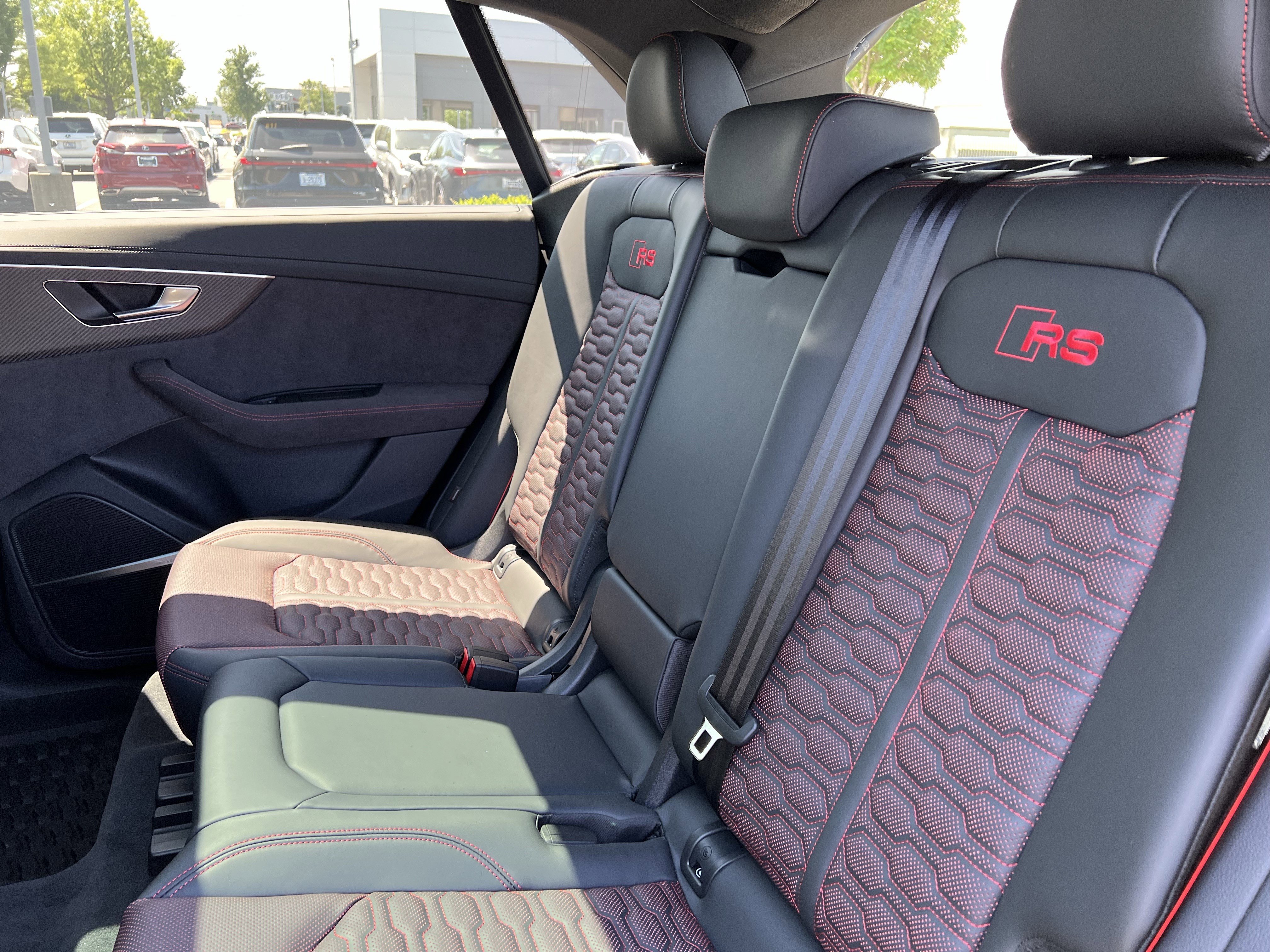 Certified 2025 Audi RS Q8 performance AWD/4WD image 33