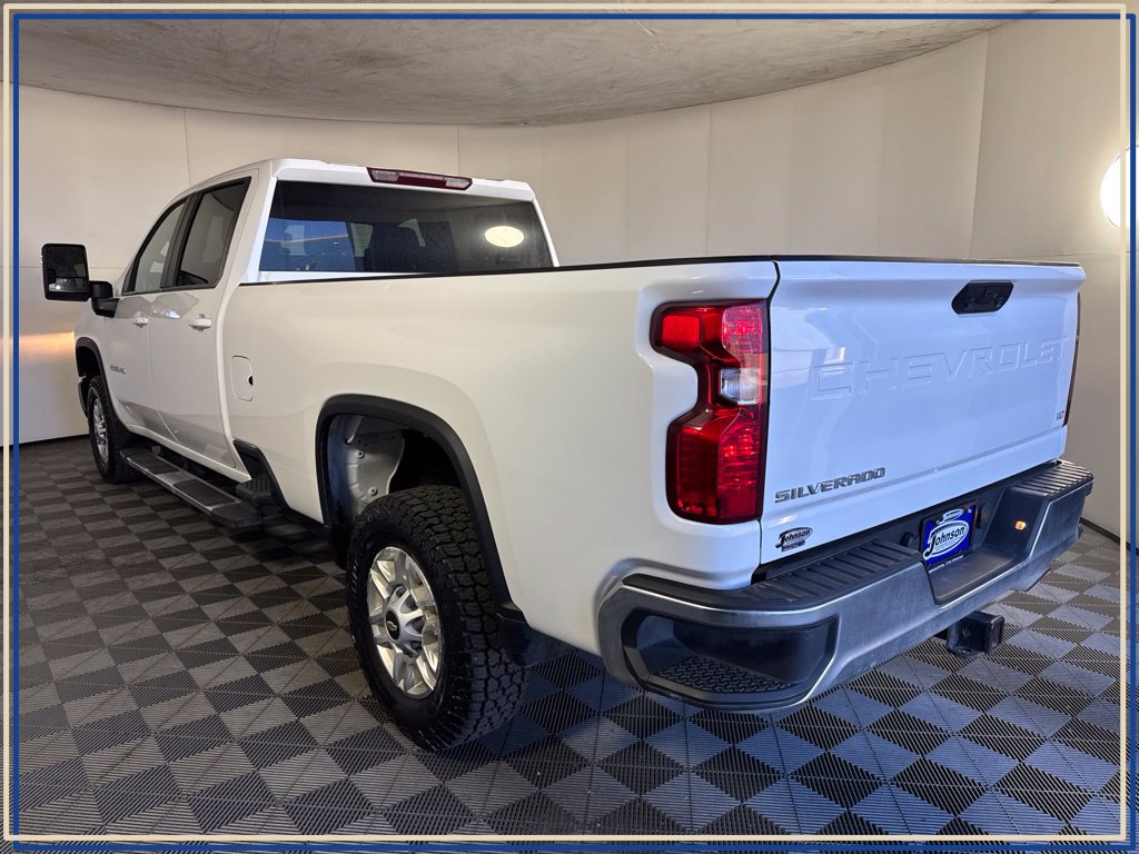 Certified 2024 Chevrolet Silverado 2500 LT w/ Convenience Package AWD/4WD image 11