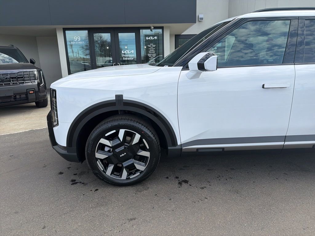 New 2027 Kia Telluride S image 10