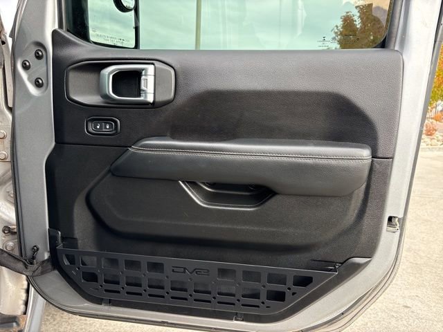 Used 2019 Jeep Wrangler Unlimited Sahara w/ Uconnect 4C Nav & Sound Group image 26