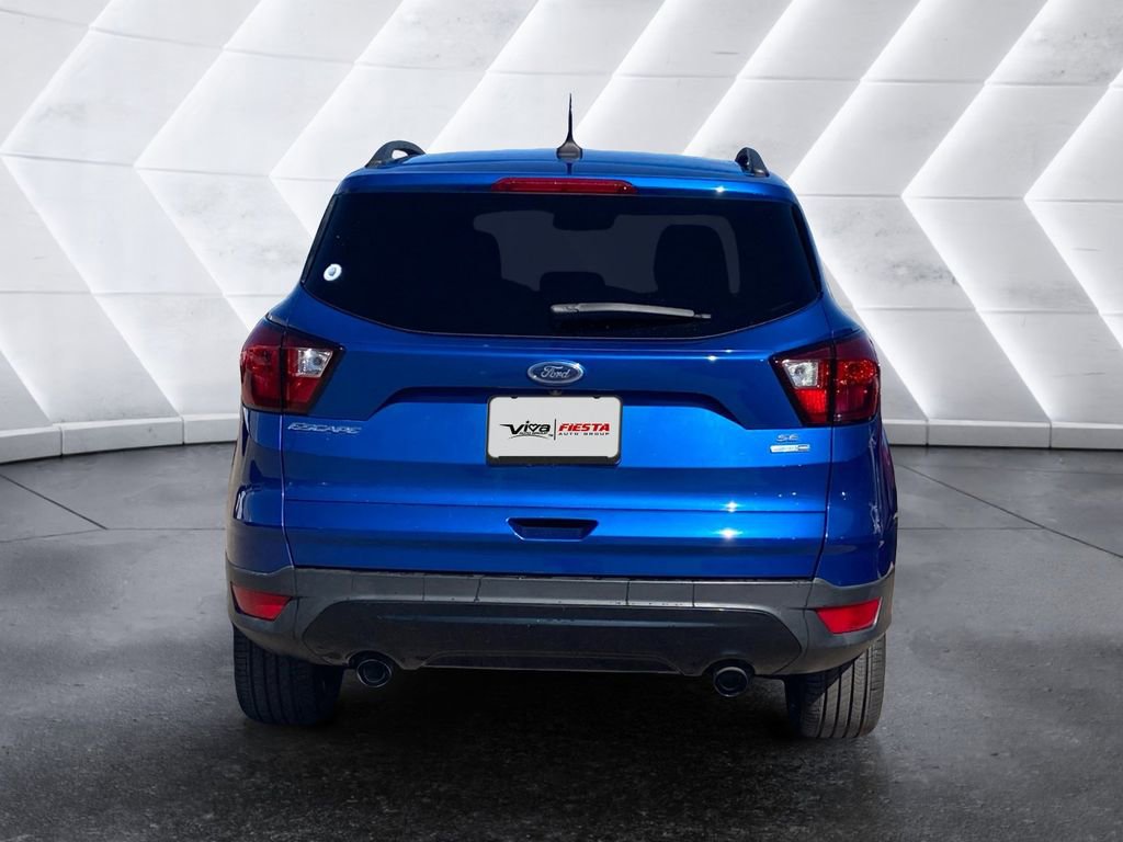 Used 2019 Ford Escape SE image 5
