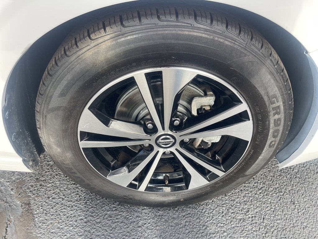 Certified 2021 Nissan Sentra SV image 27