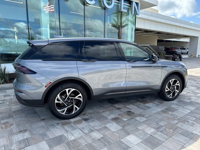 New 2025 Lincoln Nautilus Premier w/ Jet Appearance Package image 2