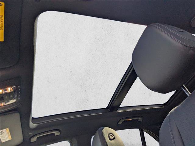 Used 2025 Mercedes-Benz GLE 350 4MATIC image 16