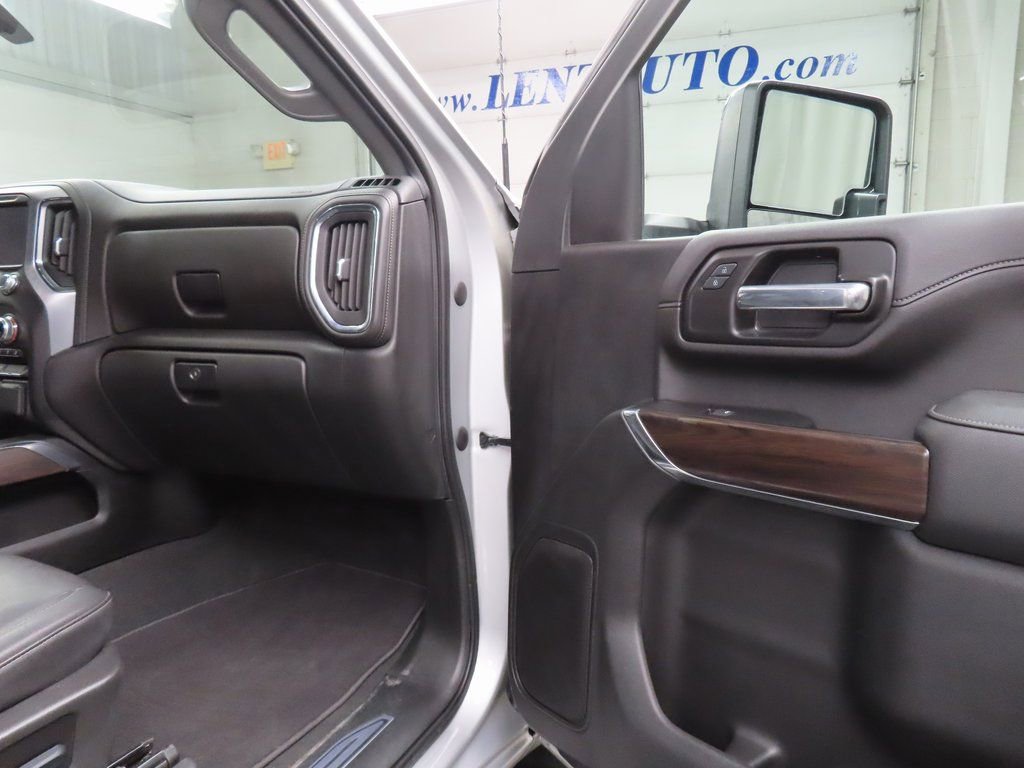Used 2022 GMC Sierra 2500 SLT w/ SLT Convenience Package image 26