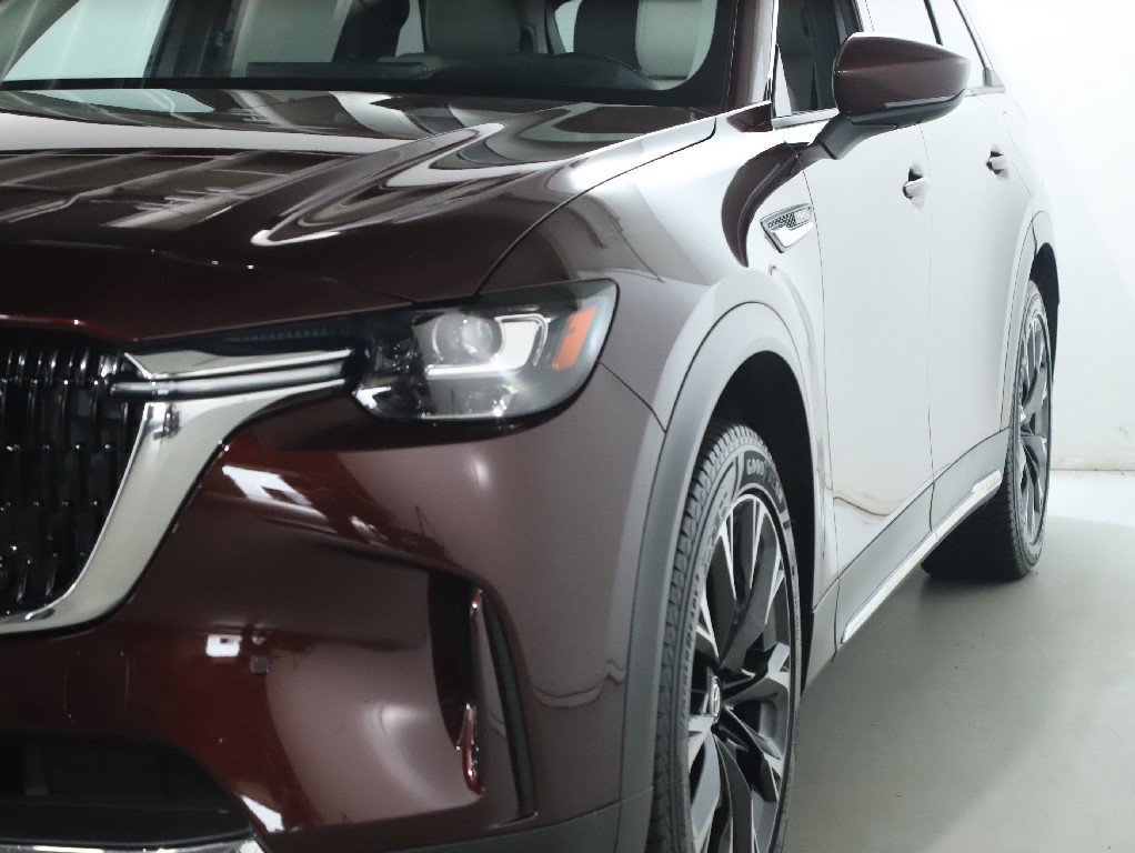 Certified 2024 MAZDA CX-90 Plug-In Hybrid w/ Premium Plus AWD/4WD image 5