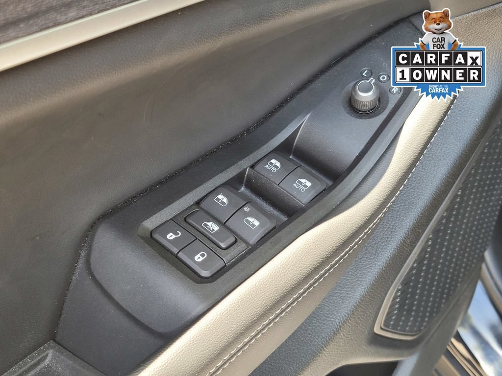 Used 2024 Jeep Grand Cherokee Limited w/ Luxury Tech Group II AWD/4WD image 16