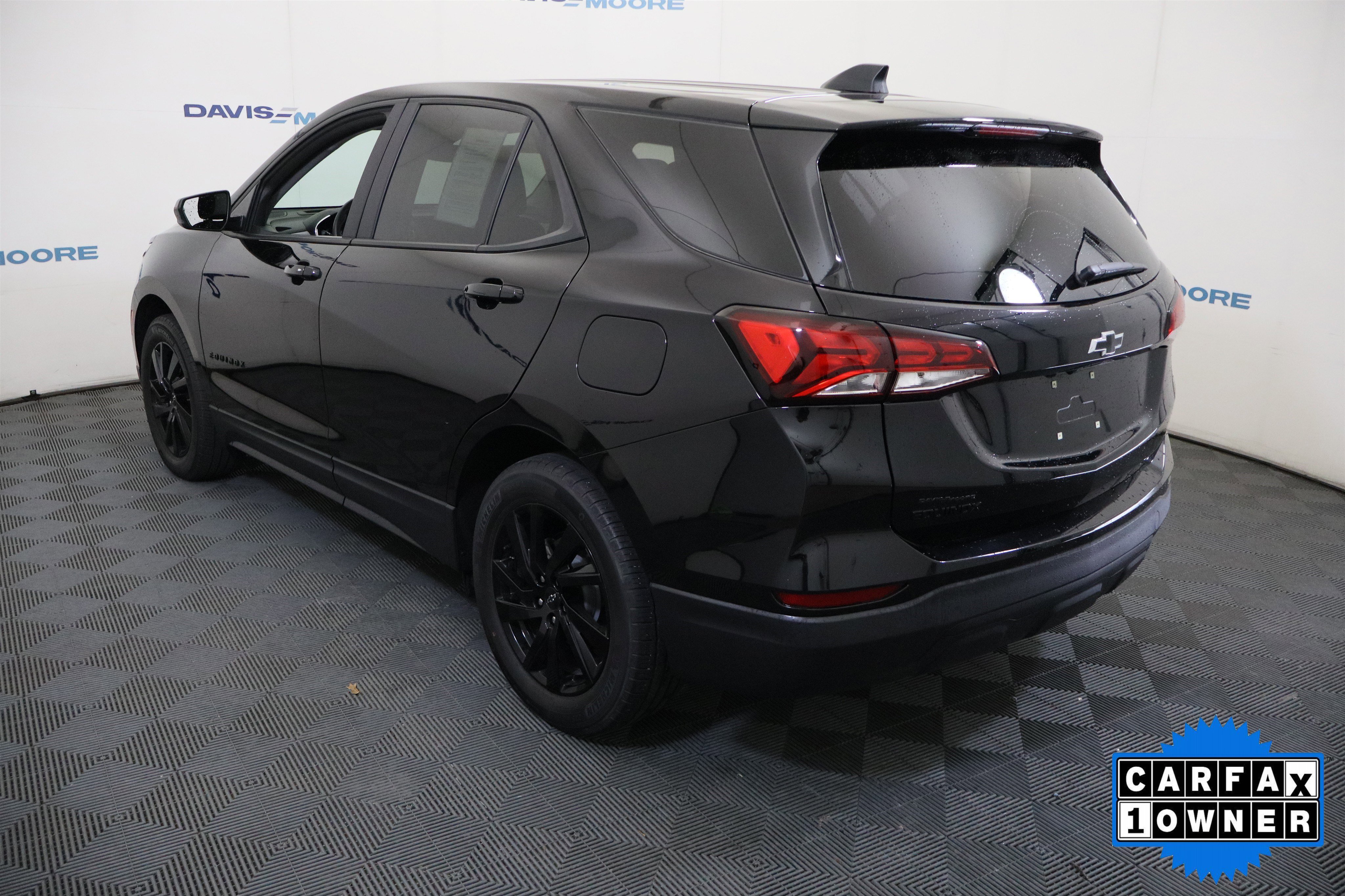 Used 2023 Chevrolet Equinox LS w/ LS Convenience Package image 10