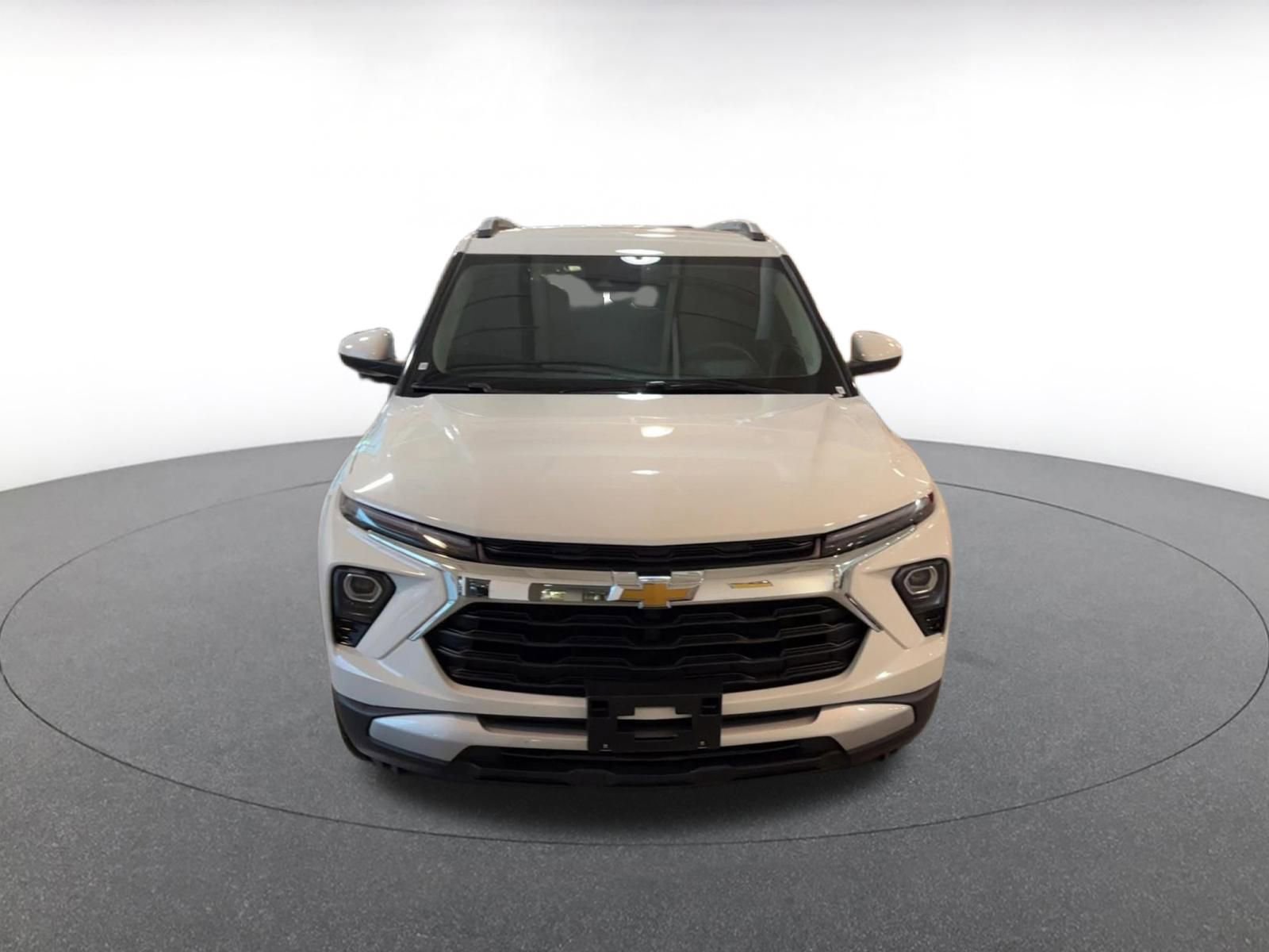 Used 2025 Chevrolet TrailBlazer LT image 4