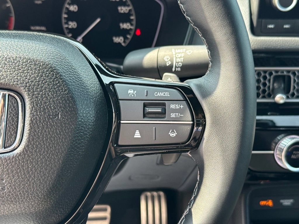 Used 2025 Honda Civic Sport image 17