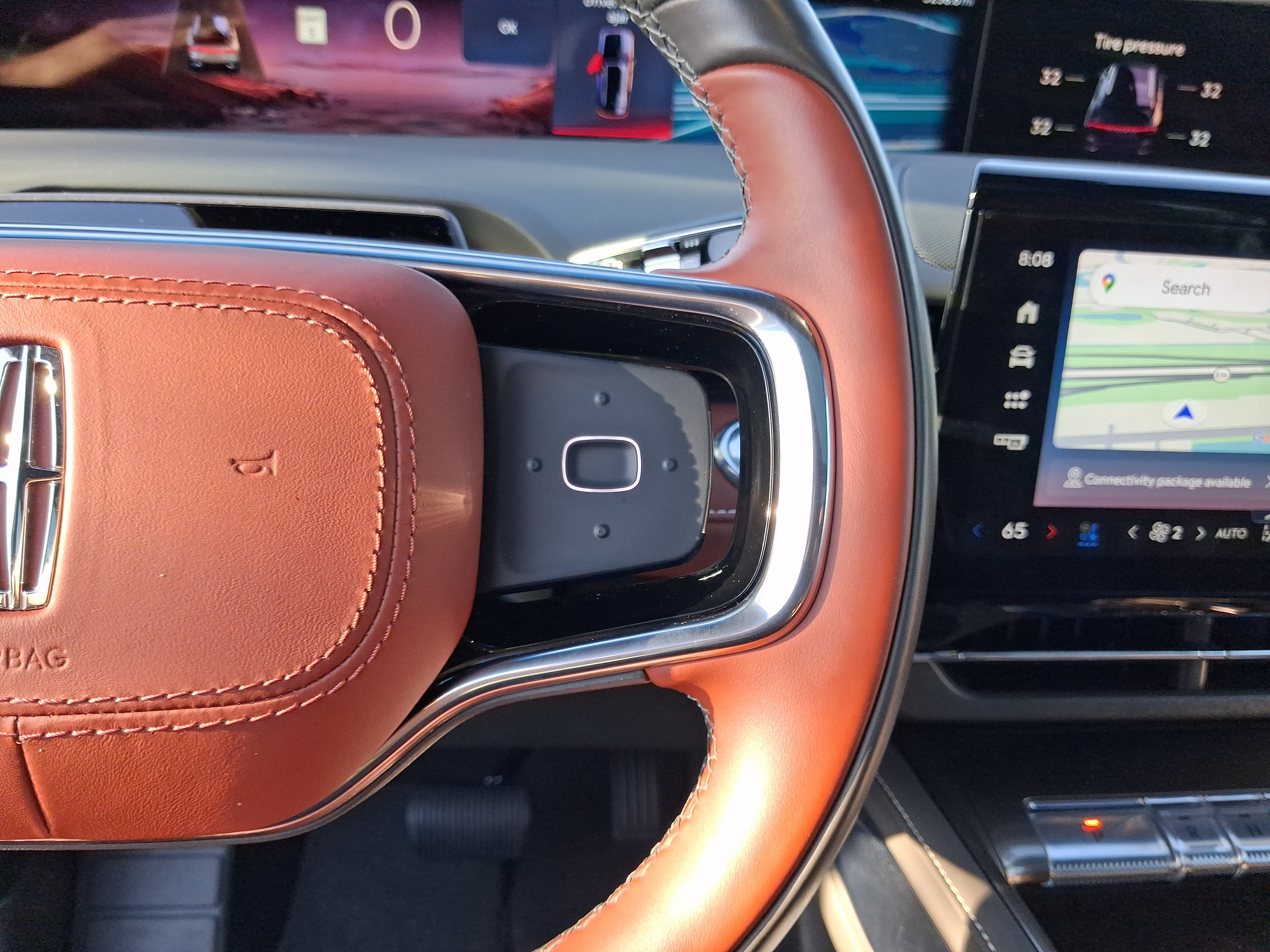 Certified 2024 Lincoln Nautilus Black Label w/ Jet Appearance Package (87T) AWD/4WD image 18