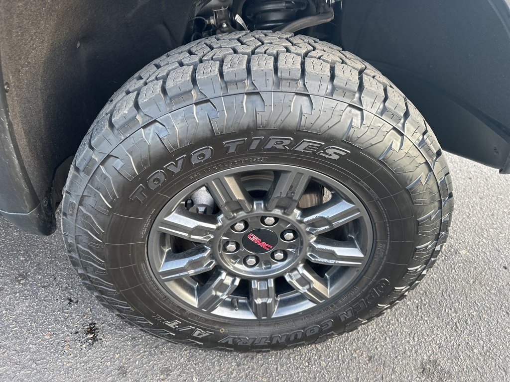 Certified 2024 GMC Sierra 1500 AT4X image 39