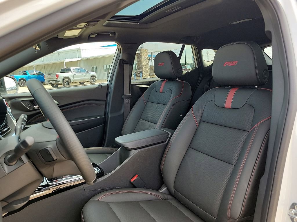New 2026 Chevrolet Trax RS w/ Sunroof Package image 11