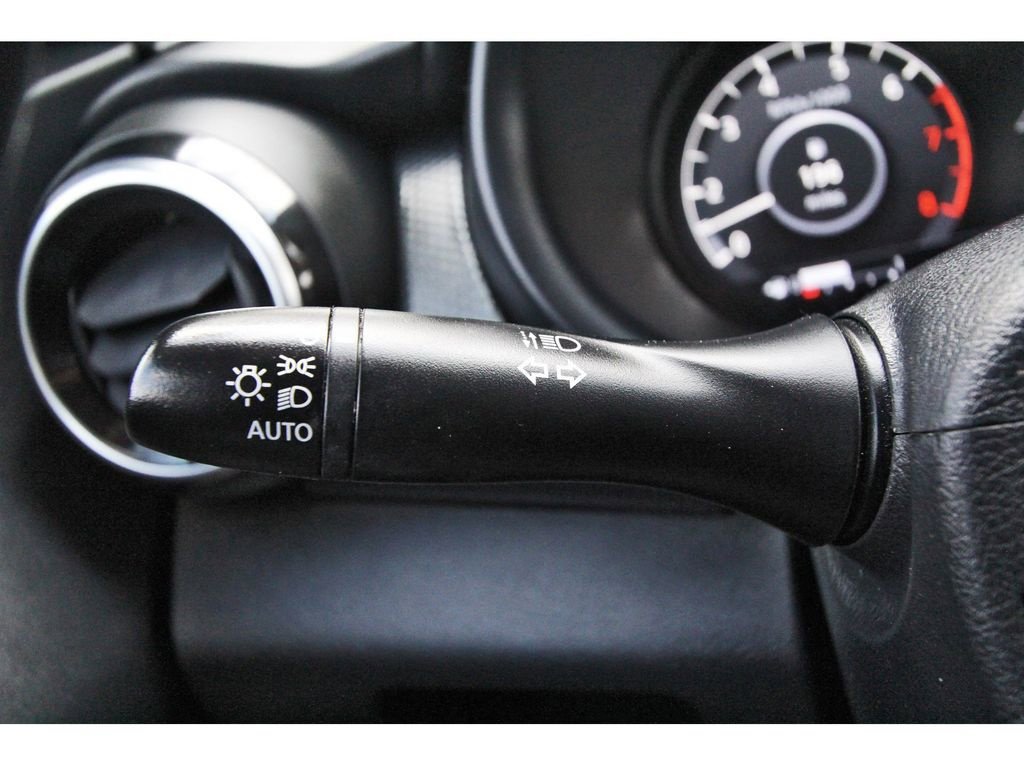 Used 2022 Nissan Kicks SV w/ Interior Electronics Package image 17