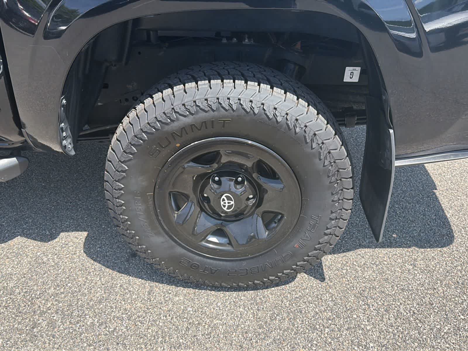Used 2023 Toyota Tacoma SR AWD/4WD image 24