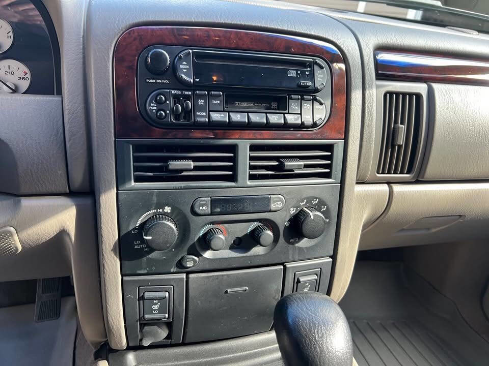 Used 2002 Jeep Grand Cherokee Limited image 12