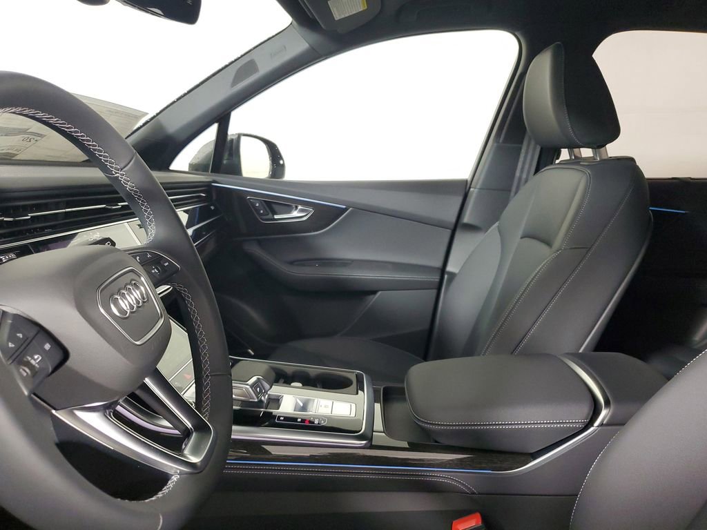 New 2026 Audi Q7 3.0T Premium Plus AWD/4WD image 22