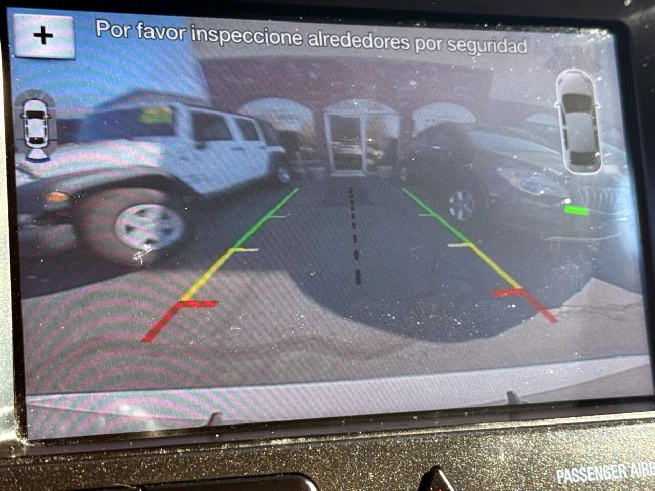 Used 2017 Ford Explorer Limited image 17