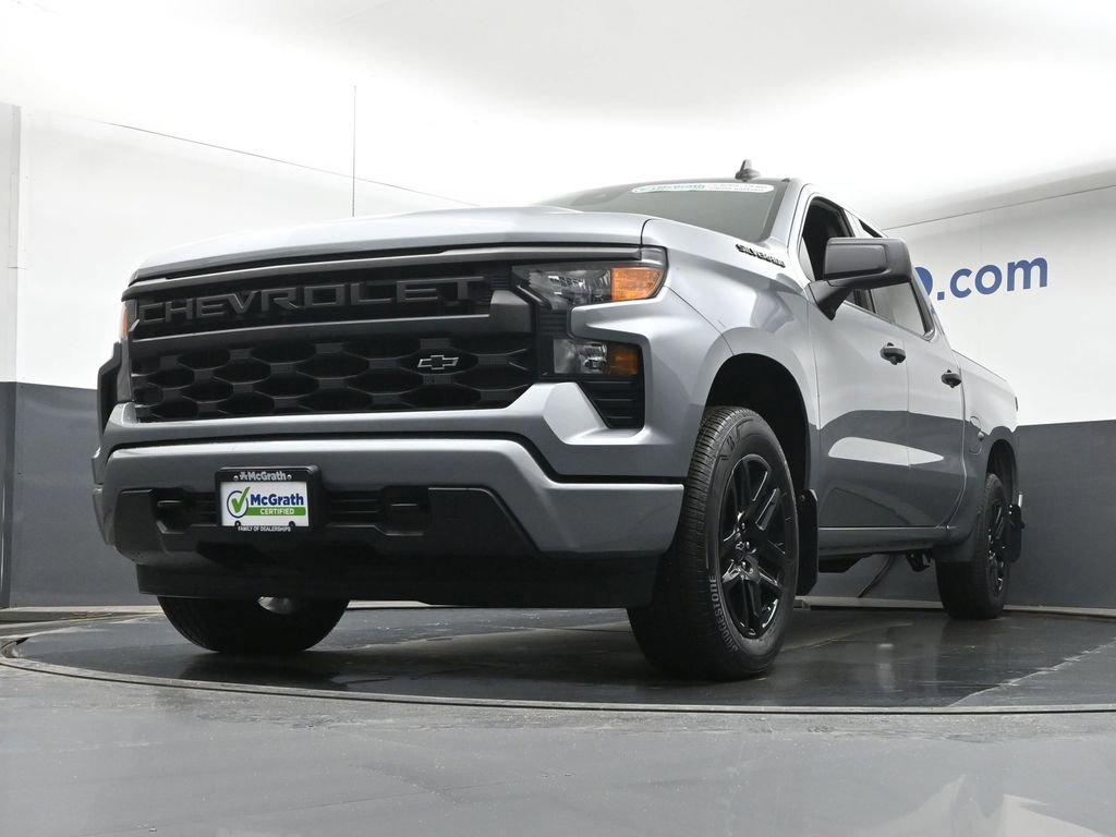 Used 2023 Chevrolet Silverado 1500 Custom w/ LPO, Dark Essentials Package image 6