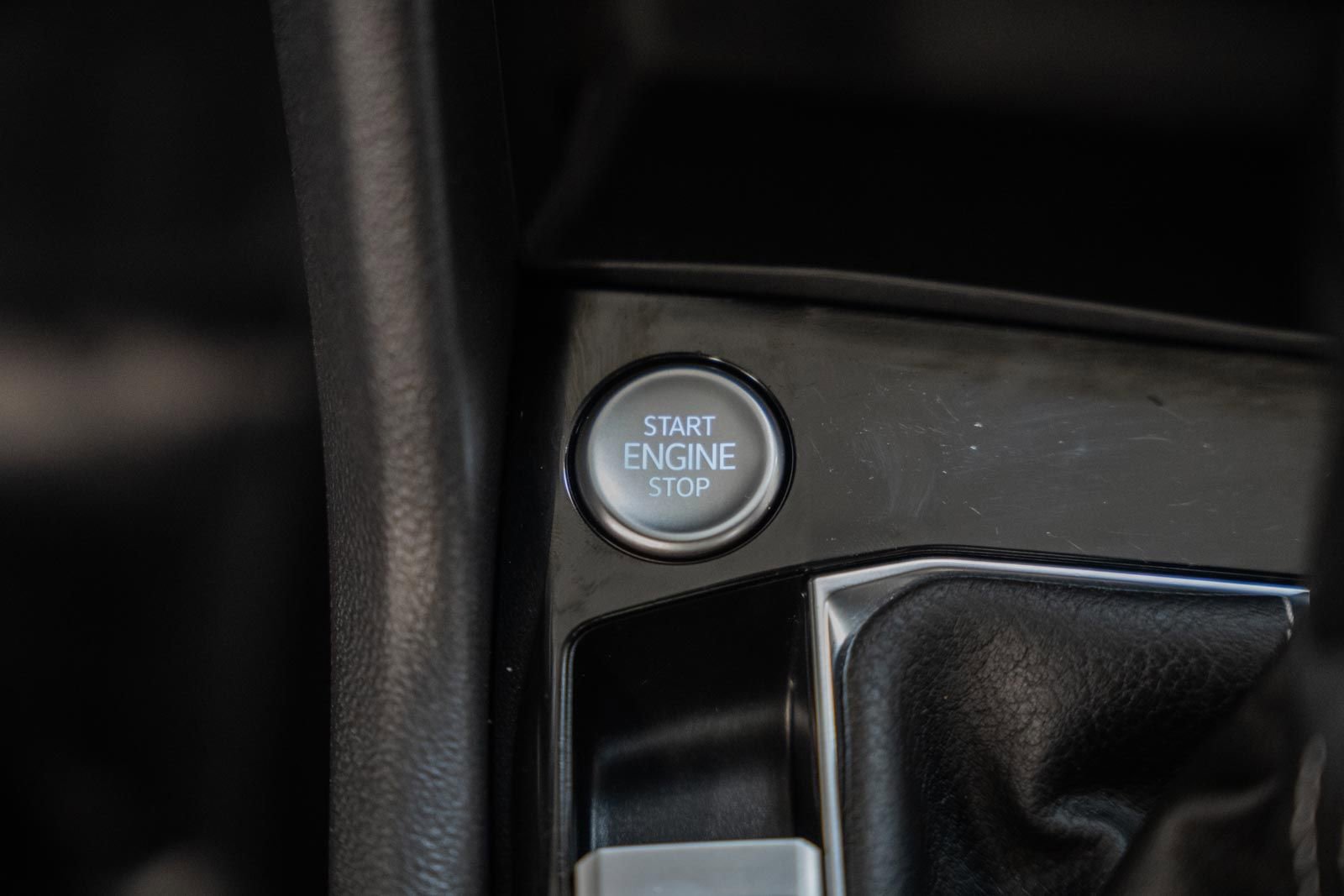 Used 2022 Volkswagen Taos SEL w/ Panoramic Sunroof Package FWD image 30