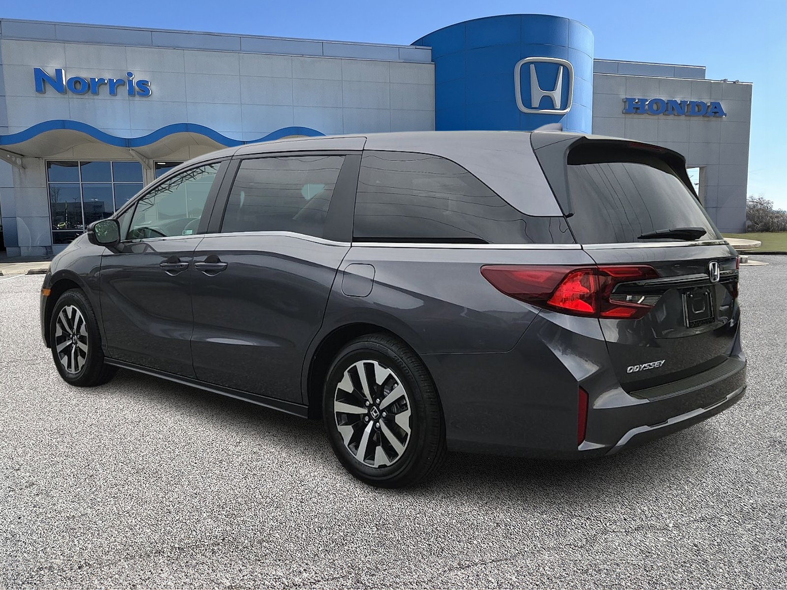 New 2026 Honda Odyssey EX-L image 3