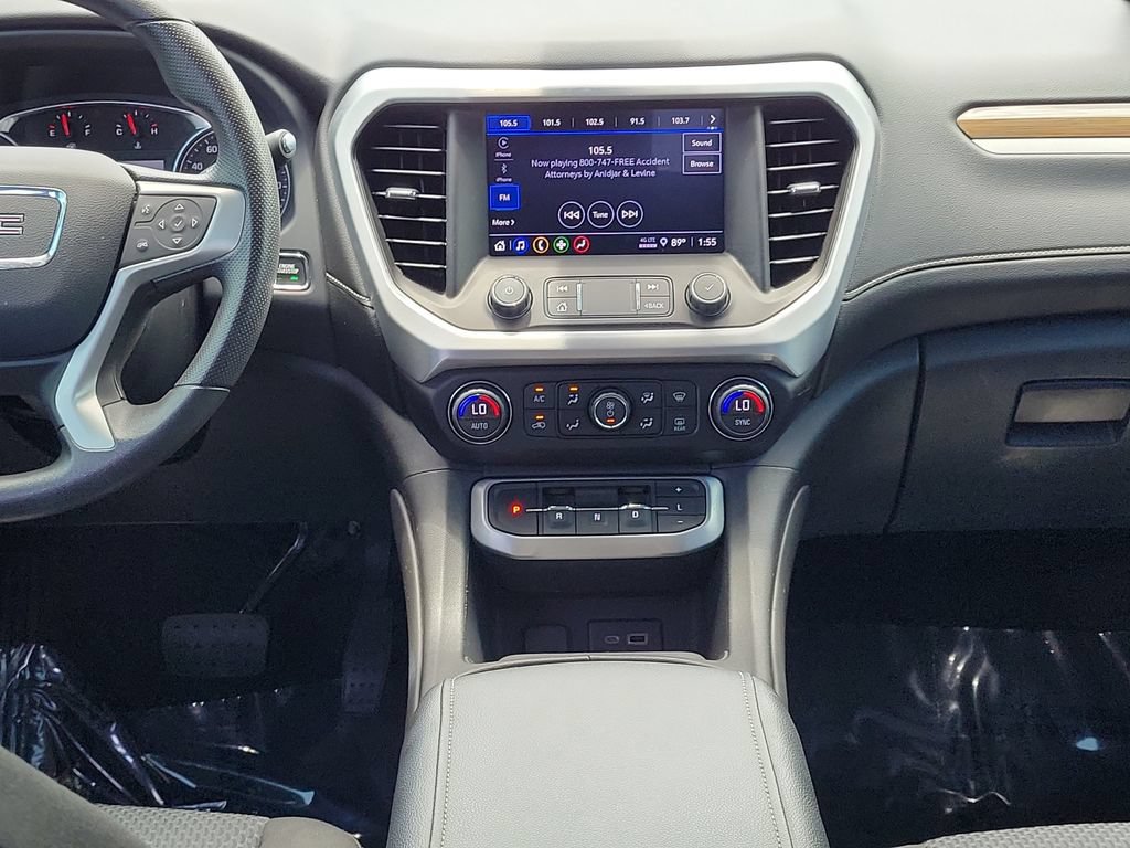 Used 2021 GMC Acadia SLE w/ Driver Convenience Package FWD image 17
