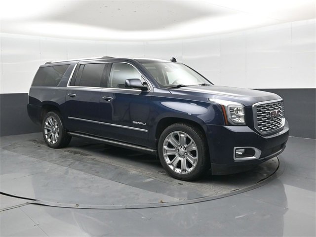 Used 2018 GMC Yukon XL Denali image 1
