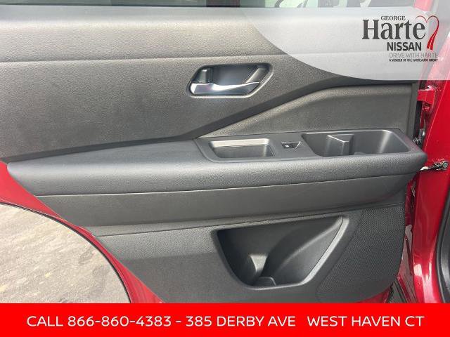 Certified 2022 Nissan Pathfinder SV w/ Cargo Package image 30