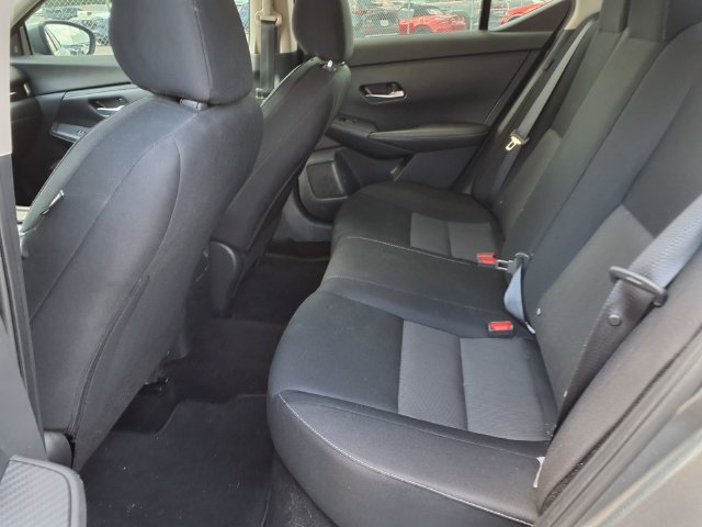 Used 2023 Nissan Sentra SV FWD image 17