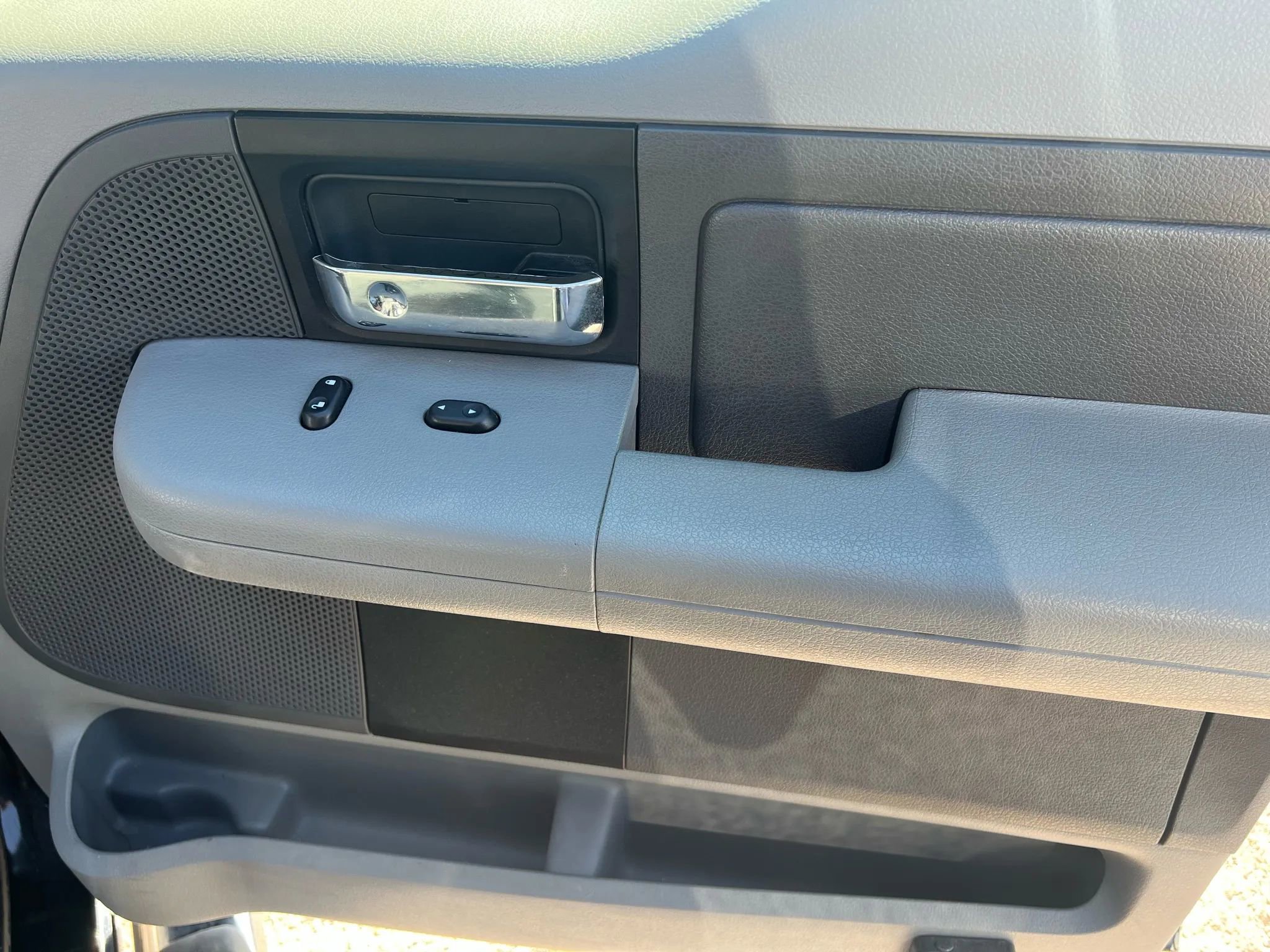 Used 2007 Ford F150 XLT image 27