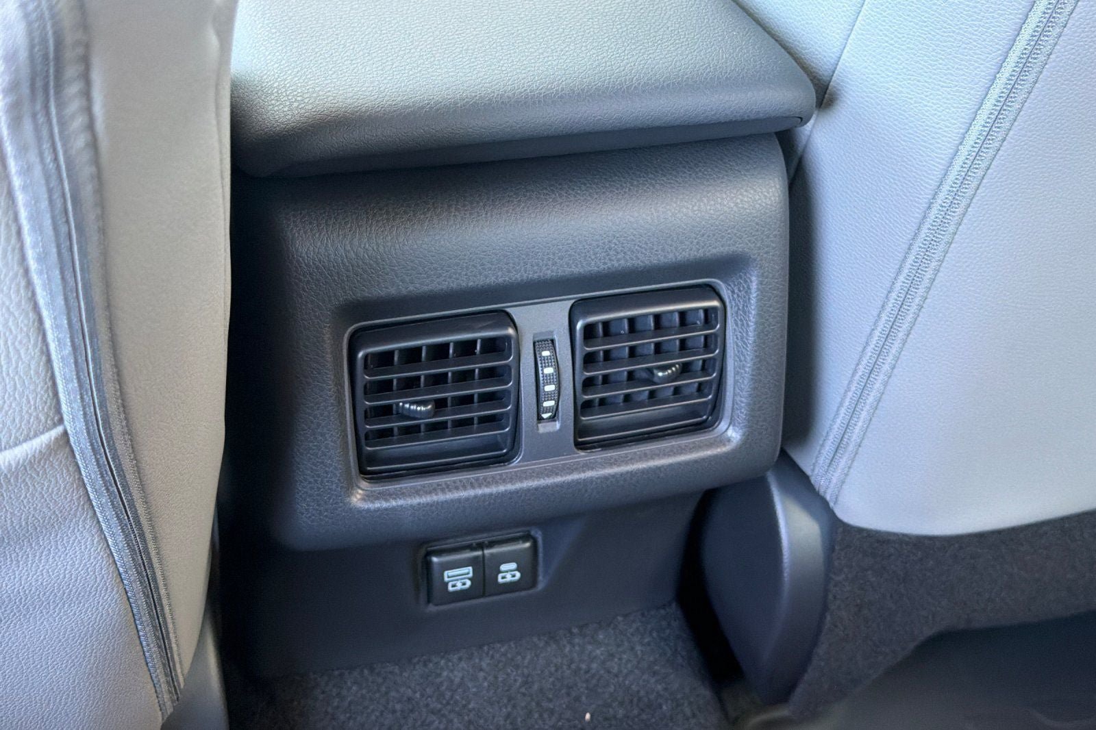New 2026 Toyota Camry SE w/ Convenience Package FWD image 15