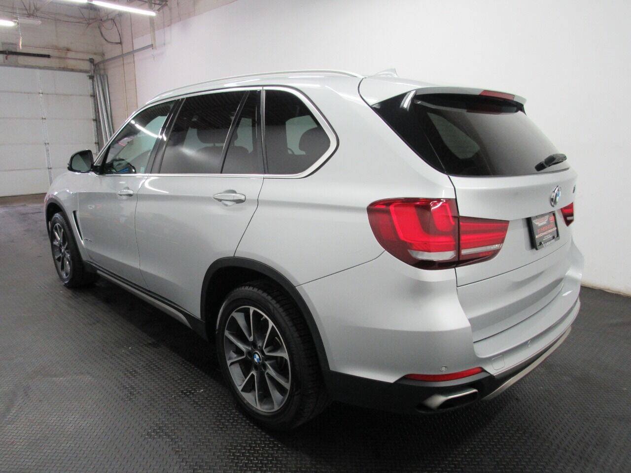 Used 2018 BMW X5 xDrive35i AWD/4WD image 5