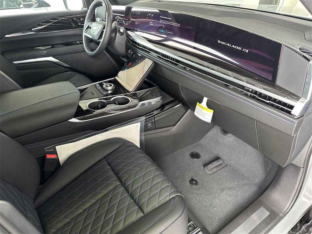 New 2026 Cadillac Escalade IQ Sport 1 image 35