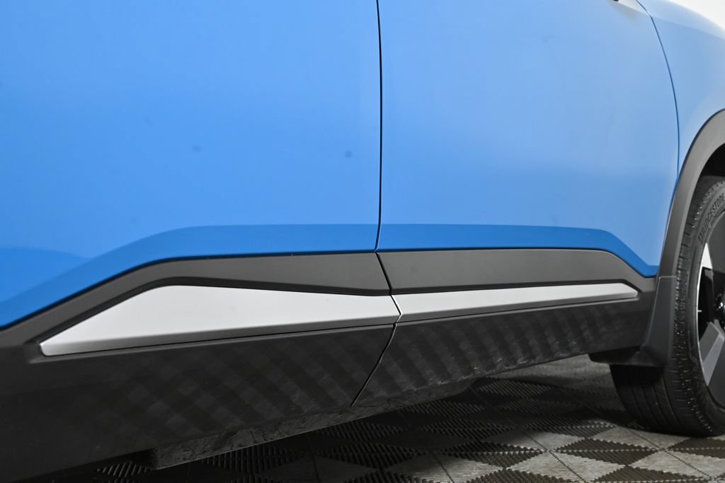 Certified 2025 Nissan Kicks SR AWD/4WD image 13