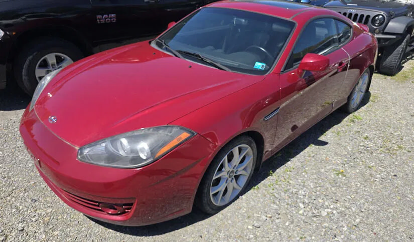 Used 2007 Hyundai Tiburon GT FWD image 1