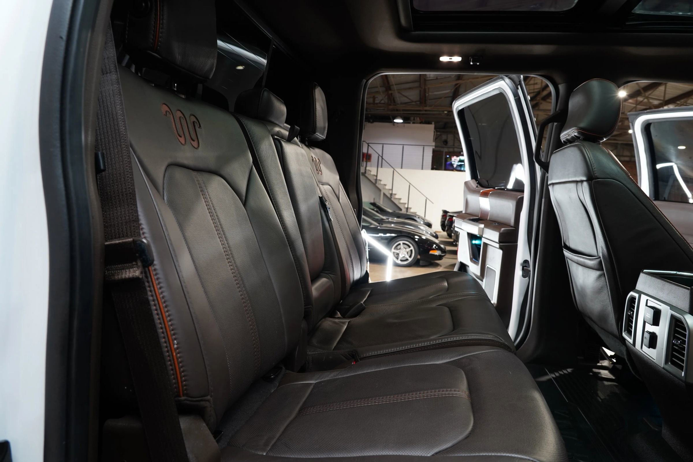 Used 2017 Ford F250 King Ranch w/ King Ranch Ultimate Package image 46